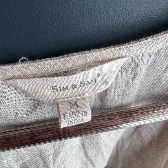 Sim & Sam Linen Top - Picture 6 of 9